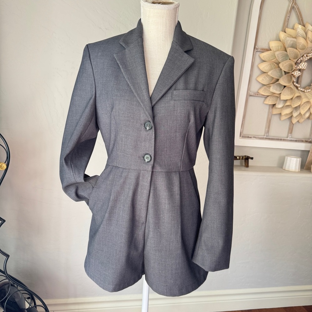 Stylenanda Romper Women's Gray‎ Long Sleeve Tailored Blazer Short Romper Size M